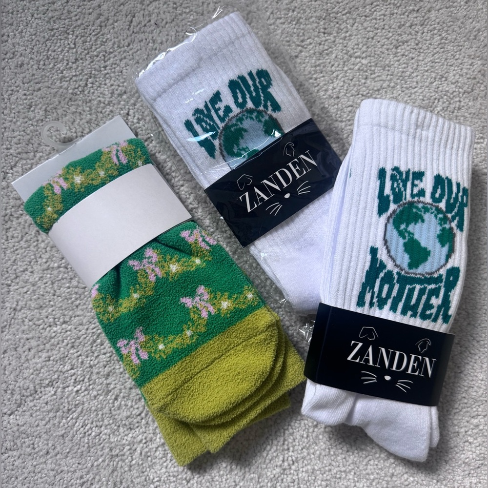 Bundle of Women’s Socks NWT - Love Our Mother Earth, Green & Yellow Fuzzy Socks